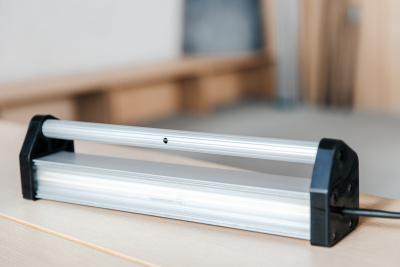 Лампа маляра для покрасочных работ LOSSEW LAMP C1 SOLAR